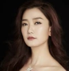 杨魏玲花